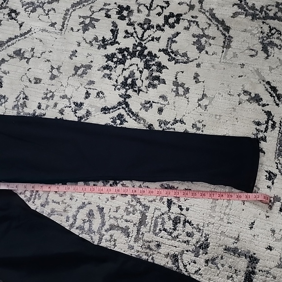 Banana Republic 30x32 slim fit pants - Picture 4 of 5